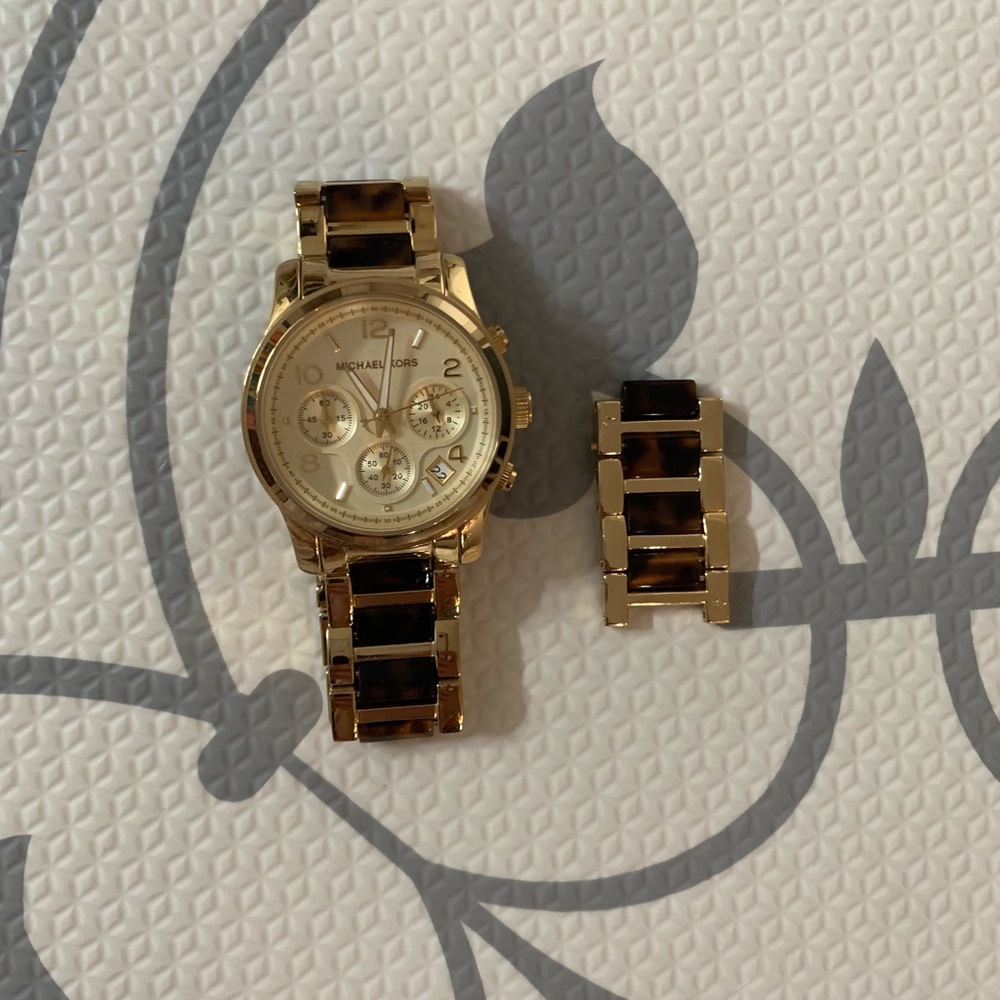 Michael Kors Turtle Watch